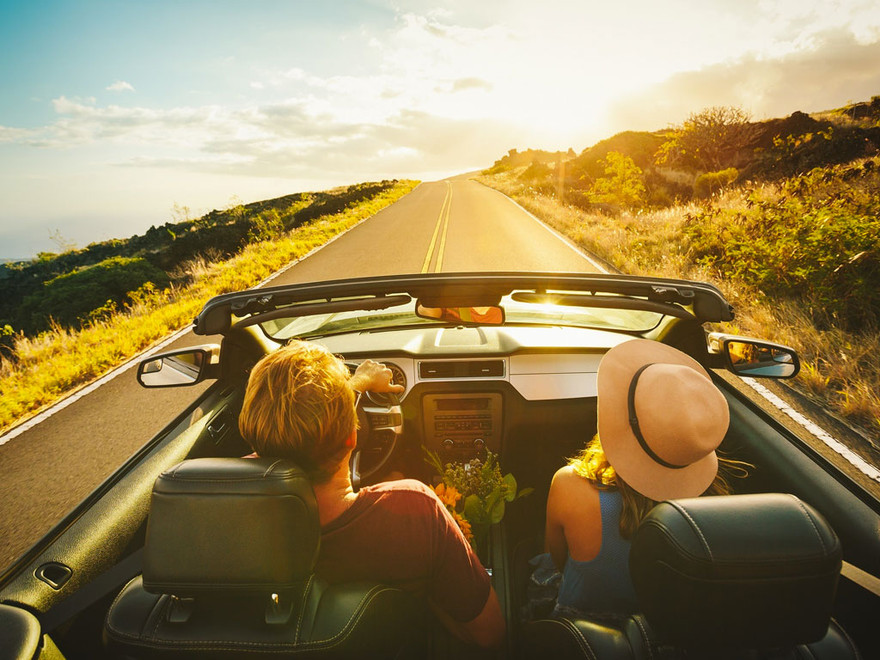 Lái ôtô đường dài dưới trời nắng nóng cần chú ý gì?