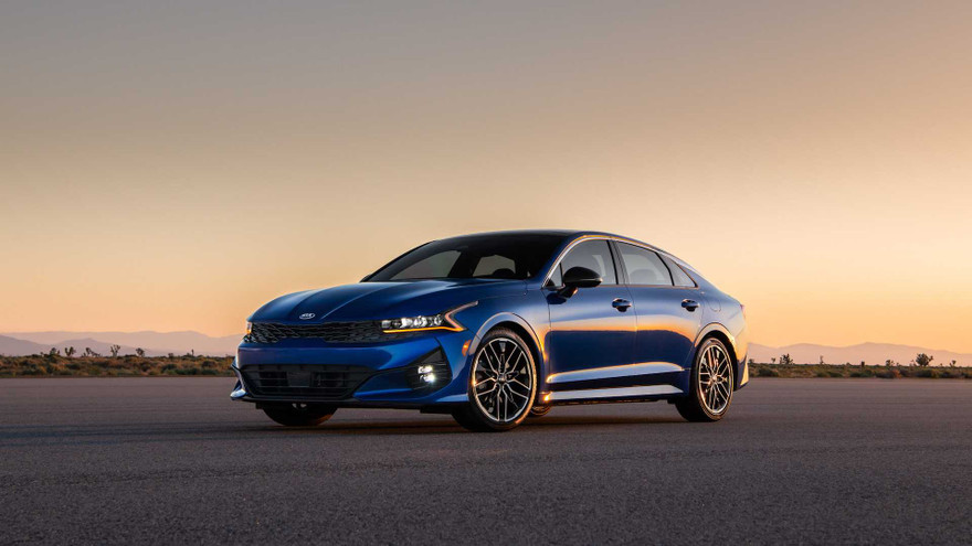 Kia Optima thế hệ mới tại Mỹ có giá từ 567 triệu đồng