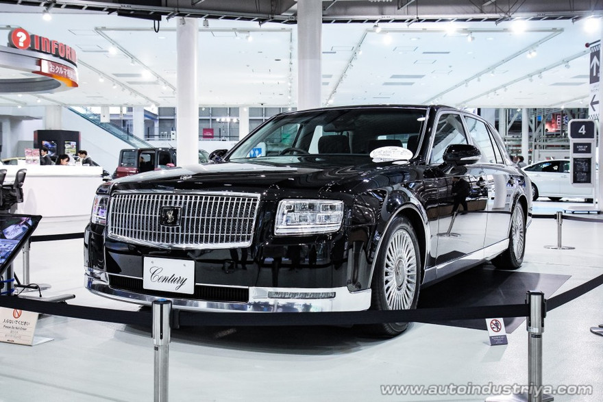 Nhật hoàng mới sẽ dùng xe gì trong lễ đăng quang tối nay?