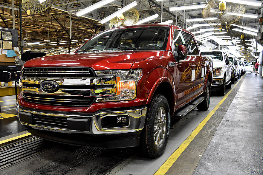 Ford không tái sản xuất trước tháng 5?