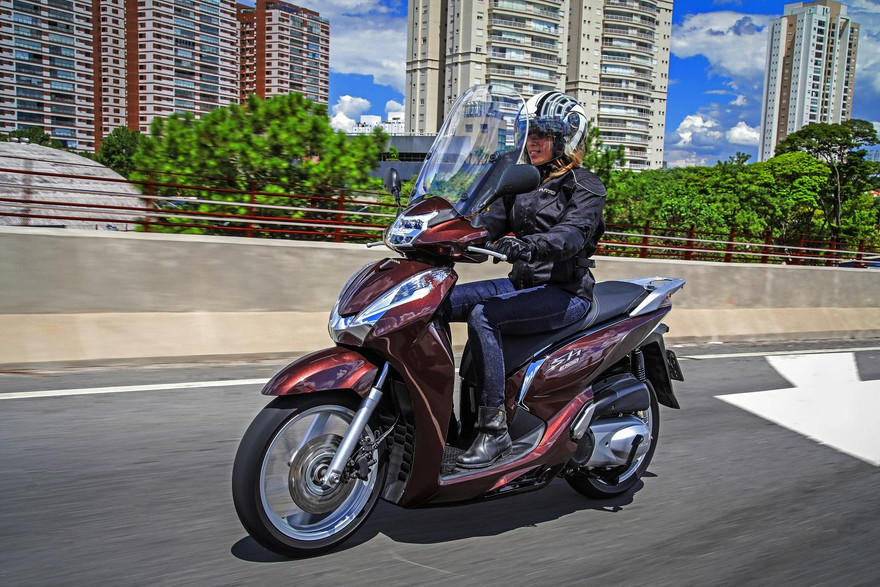 Honda triệu hồi SH300i tại Việt Nam