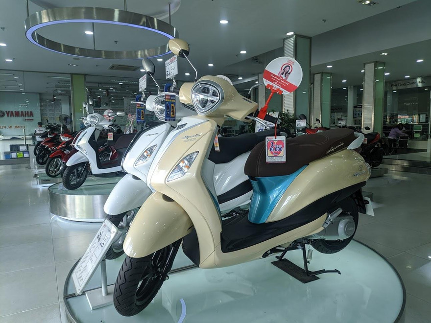 Thị trường xe máy tiếp tục 'lao dốc' đầu năm 2021