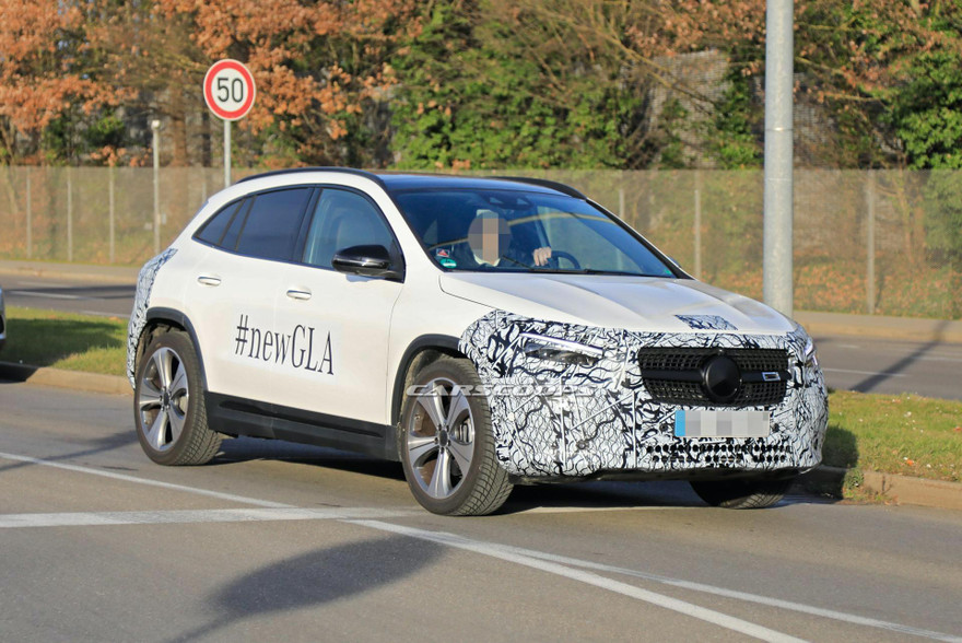 Mercedes-Benz GLA thế hệ mới lộ diện 'hình hài'