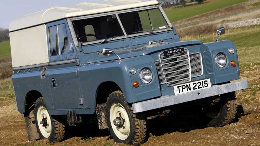 Lộ diện 'xe lạ' của James Bond trong phim kế tiếp