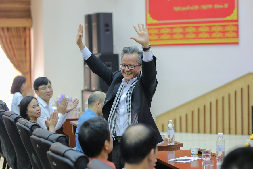 TS Trần Hữu Đức nói về khát vọng bị coi là 'vĩ cuồng' của Đặng Lê Nguyên Vũ