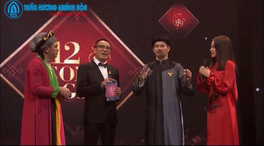 Món quà vòng Trầm hương Khánh Hoà gây bất ngờ với khách mời VTV đặc biệt Tết