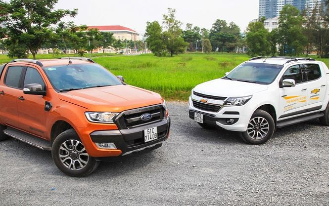 Tăng phí trước bạ xe bán tải, khách hàng tốn thêm hàng chục triệu