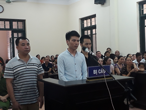 Bị cáo Nguyên, Hội và Hải tại tòa (từ trái sang). Ảnh. P.V