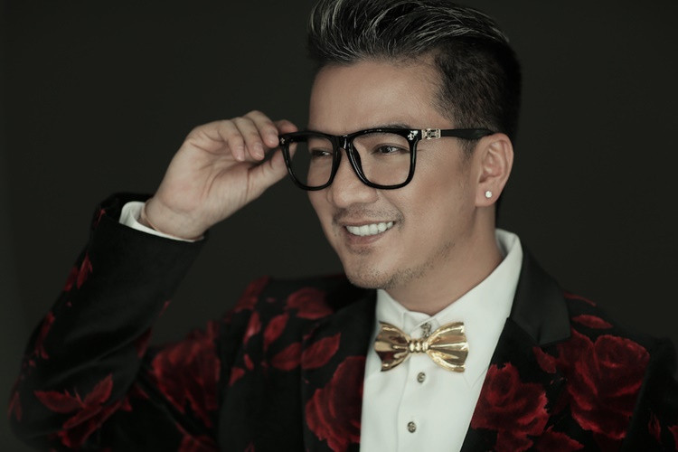 Đàm Vĩnh Hưng xác nhận ngồi ghế nóng 'Giọng ca bất bại'.