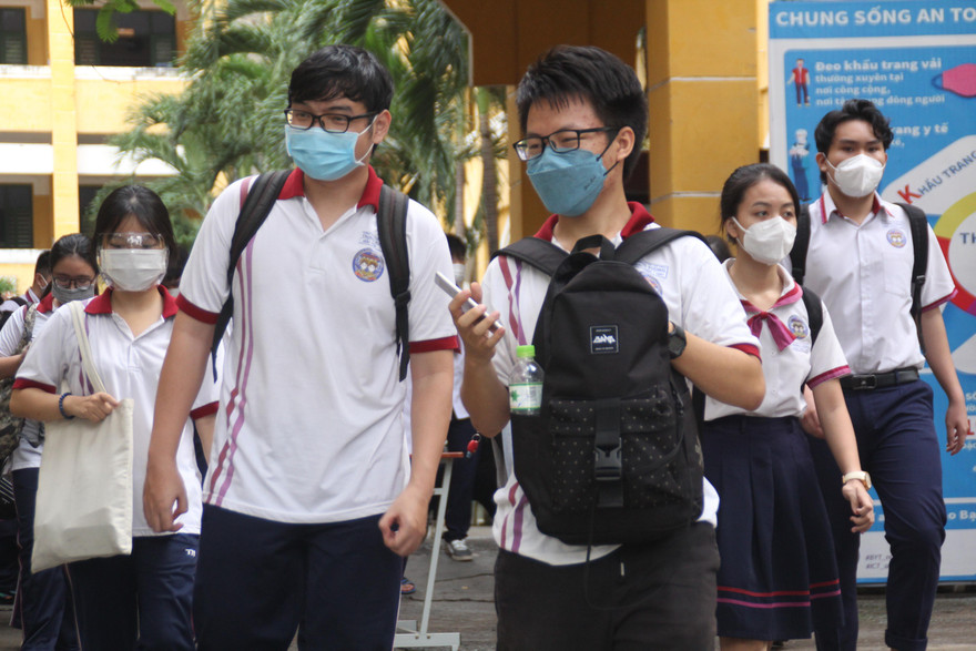 Thí sinh tham dự kỳ thi tốt nghiệp THPT năm 2021 tại TPHCM