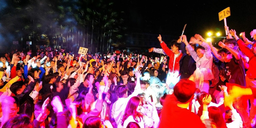 Học sinh một trường THPT tại TPHCM trong chuyến đi ngoại khóa gần đây