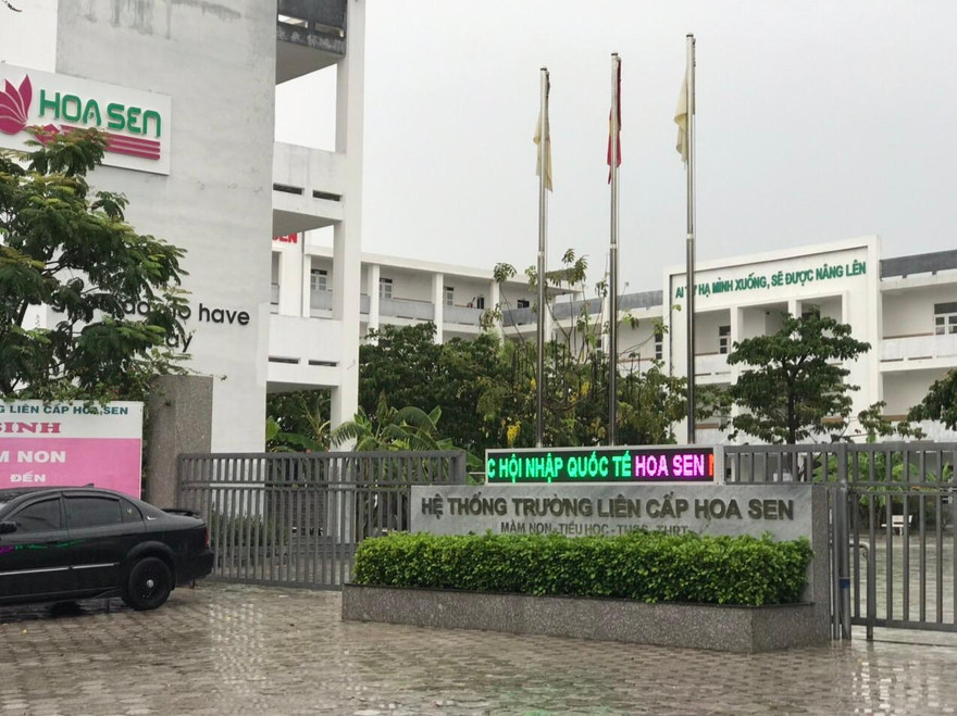 Trường liên cấp Hoa Sen được kết luận là "dạy chay, học chay" nhiều năm vì không có phòng thí nghiệm
