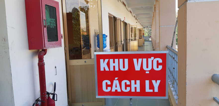 Hơn chục tỉnh, thành cách ly người từ TPHCM về quê ăn Tết 