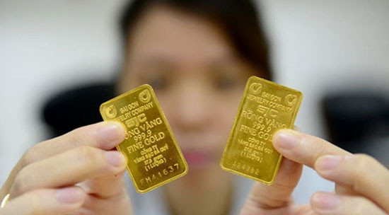 Chuyên gia nói gì việc giá vàng tăng cao kỷ lục?