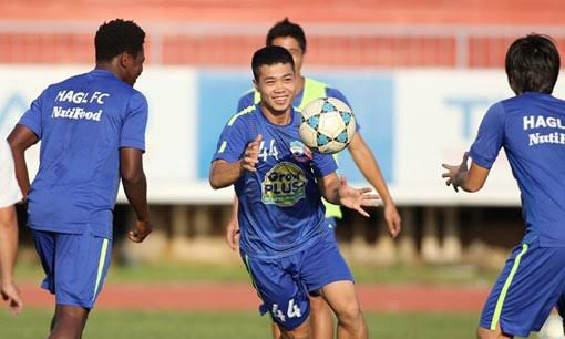 Công Phượng đã cùng HA Gia Lai trụ hạng thành công