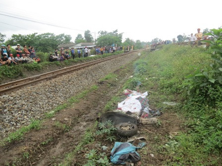 Hiện trường nơi xảy ra vụ tai nạn thương tâm.