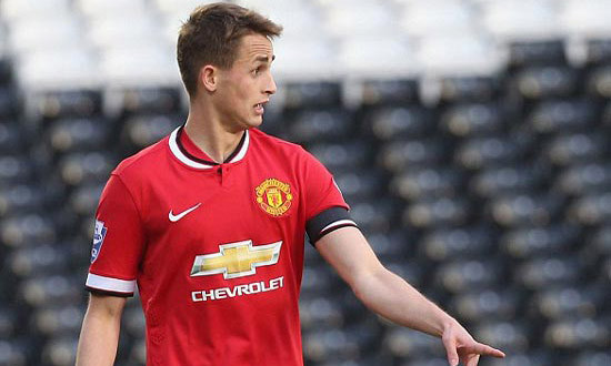 Adnan Januzaj chờ bàn tay hóa phép của HLV Van Gaal