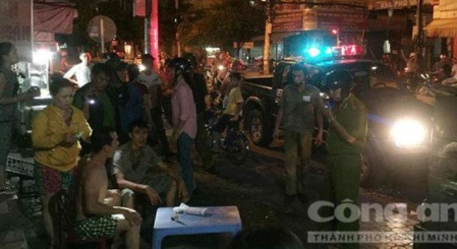 Cơ quan chức năng có mặt tại hiện trường để xử lý vụ việc