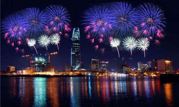 TP.HCM điều chỉnh thời gian bắn pháo hoa lễ 30/4