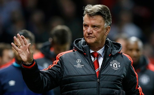 Van Gaal nhận nhiều chỉ trích sau trận hòa 0-0 PSV hồi giữa tuần. Ảnh: Reuters.
