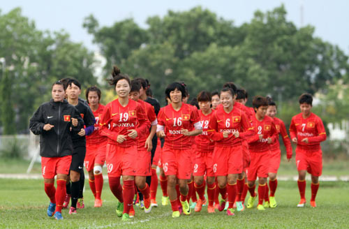 Tuyển nữ Việt Nam