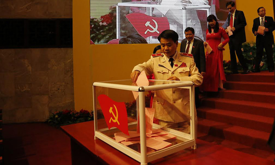 Giám đốc Công an TP Hà Nội - Thiếu tướng Nguyễn Đức Chung giữ chức Phó bí thư Thành ủy Hà Nội khóa XVI, nhiệm kỳ 2015-2020. 