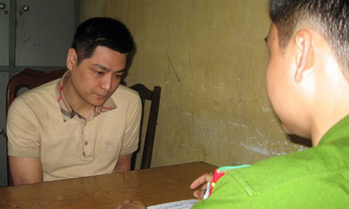 Đỗ Tuấn Hiệp tại cơ quan Công an.