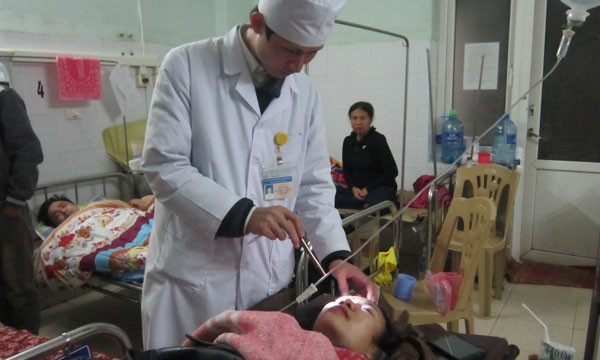 Trắng đêm đưa thi thể nạn nhân vụ tai nạn thảm khốc về quê