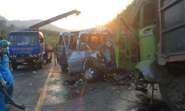 Hiện trường vụ tai nạn. Ảnh: Hoàng Lam