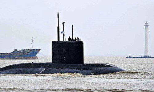 Tàu 185- Khánh Hòa thực hiện thử nghiệm trên biển, ngày 17/12/2014. Ảnh: Ruspodplav 