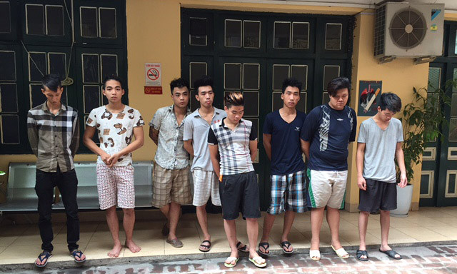 Các "quái xế" ở cơ quan điều tra.