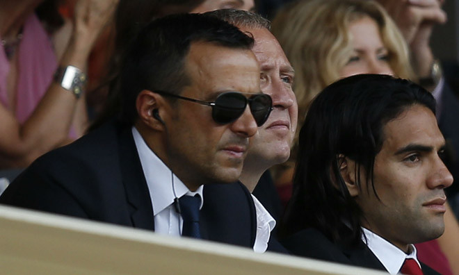  Mendes cảnh báo M.U về việc dùng Falcao