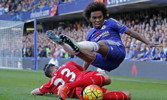 Chelsea 1-3 Liverpool: Thuyền chìm tại bến