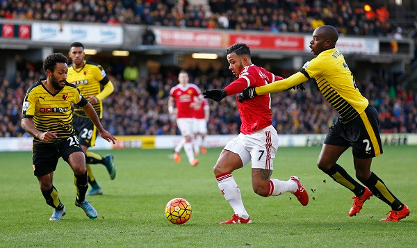 Memphis Depay mở tỉ số cho M.U từ phút thứ 11.