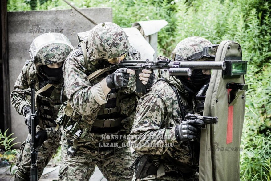 Đặc nhiệm tác chiến.