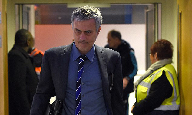 BẢN TIN Thể thao sáng: Tottenham mời Mourinho làm HLV