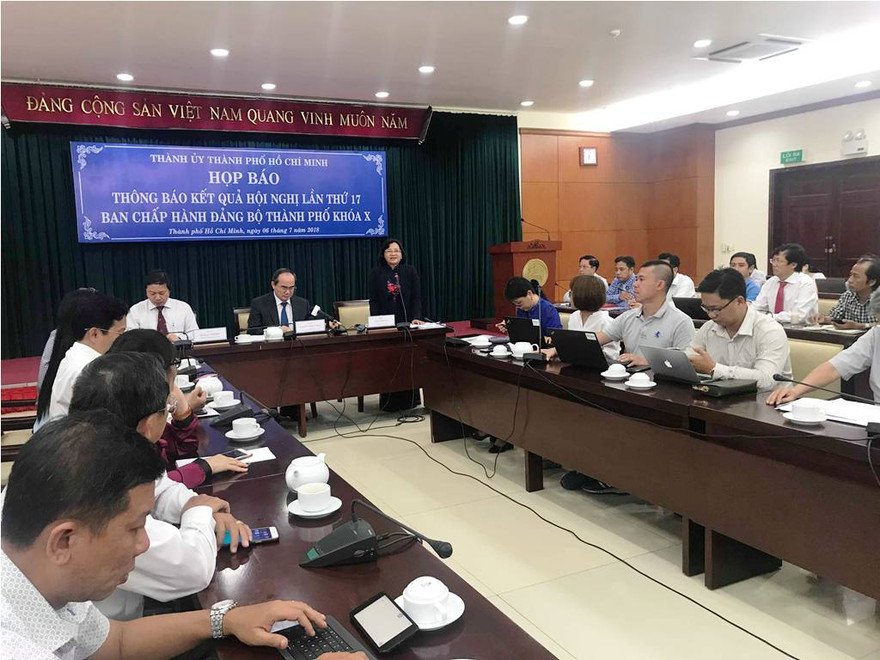 Buổi họp báo chiều 6/7.