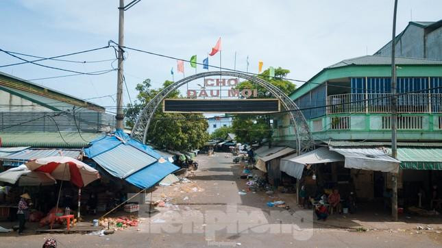 CẬP NHẬT DỊCH NGÀY 24/6: Thêm người bán rau ở Nghệ An dương tính với SARS-CoV-2