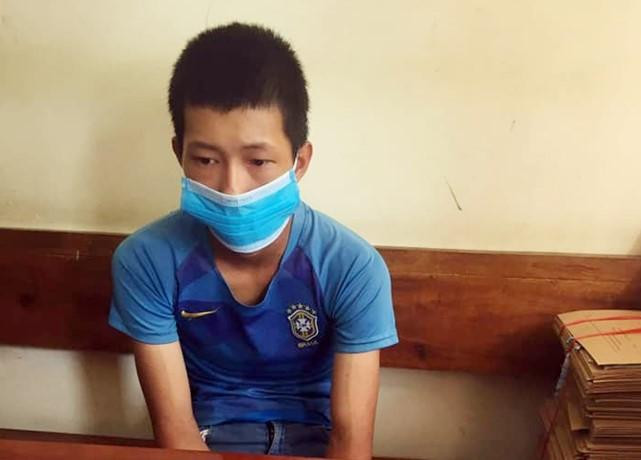 Thiếu niên 16 tuổi khoắng sạch vàng cưới của vợ chồng hàng xóm