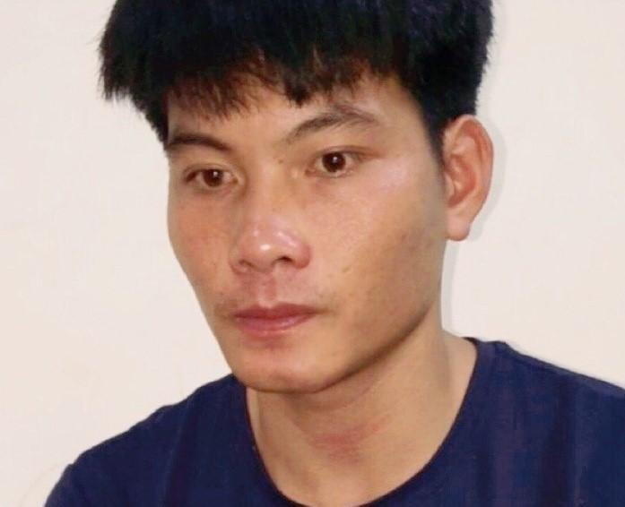 Bé gái đang ngủ bỗng bị đối tượng lạ mặt nhét giẻ vào miệng, hiếp dâm