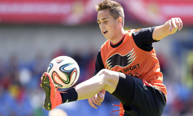 Januzaj bị dọa giết.