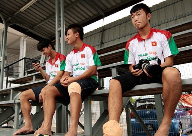 Ba trụ côt của U19 Việt Nam bị chấn thương.