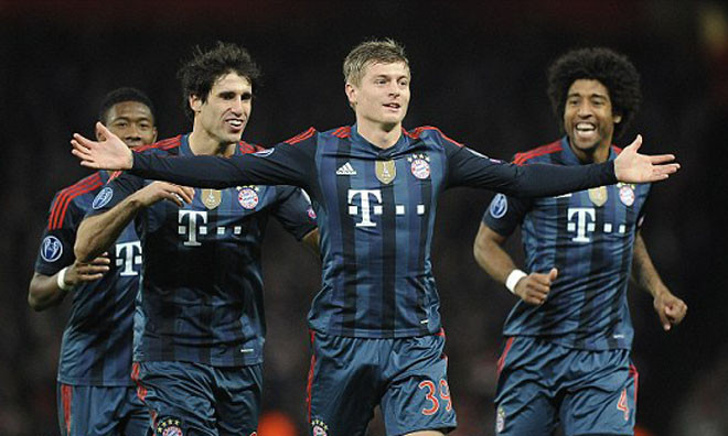 Toni Kroos đã cân nhắc tới những lời mời của M.U.