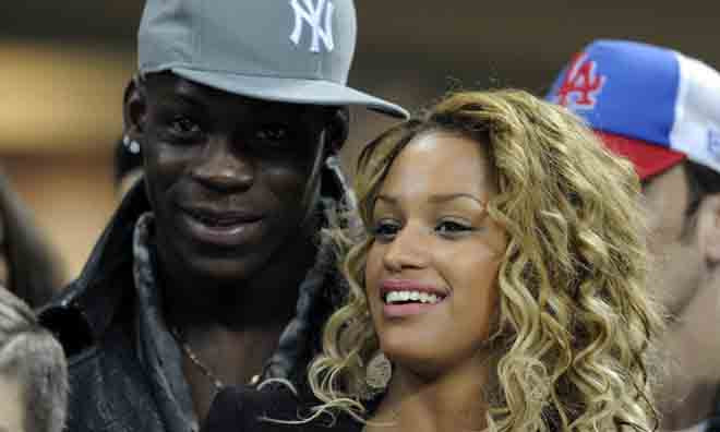 Balotelli và Fanny lại đường ai nấy đi.