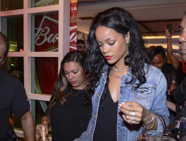 BẢN TIN Thể thao 07H: Danh ca Rihanna muốn 'thôn tính' Liverpool