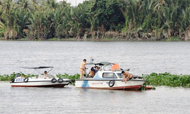 Lực lượng chức năng đang mò tìm cháu Thiện.