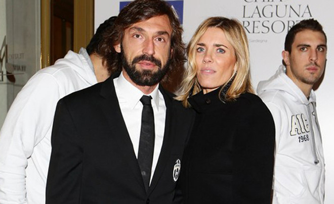 Pirlo đã bỏ cô vợ già Deborah để chạy theo tình trẻ