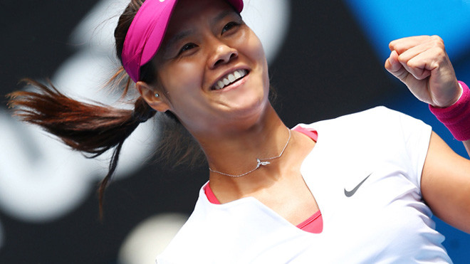 Li Na giành vé vào chơi chung kết.