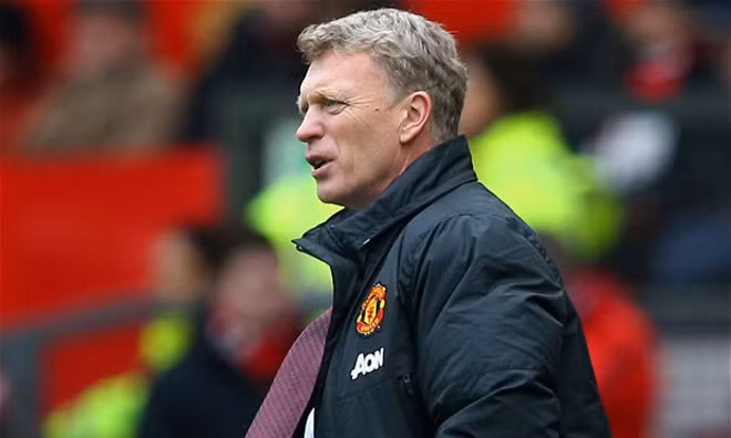 Moyes đã mắc quá nhiều sai lầm khiến M.U thảm bại.