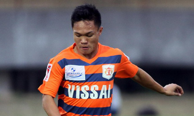 Hậu vệ Lê Quang Hùng.